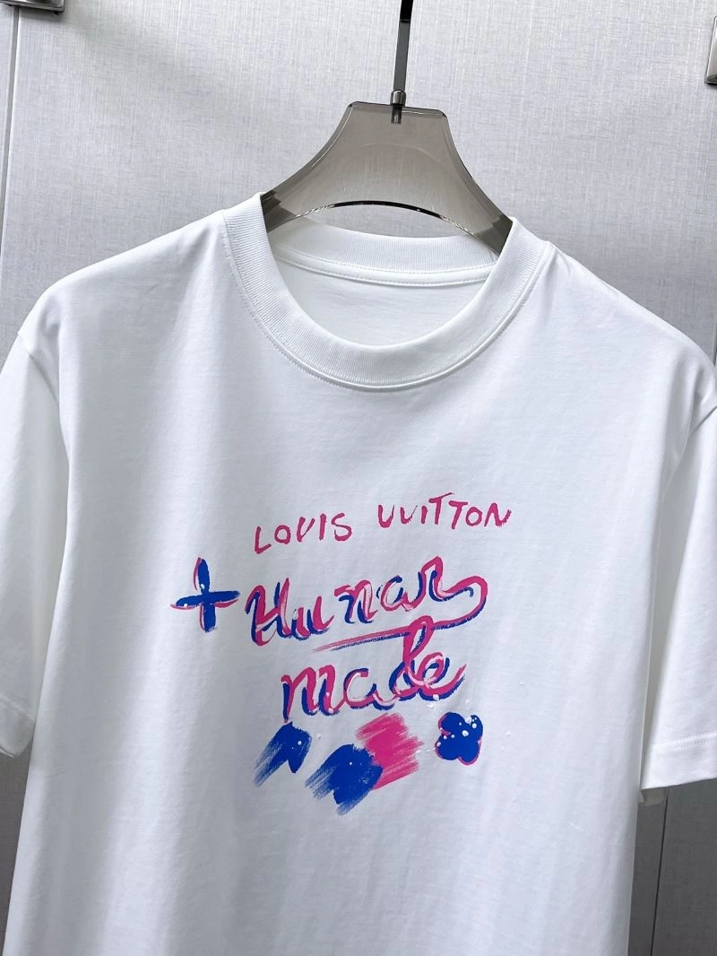 Louis Vuitton T-Shirts Minimalist 132347