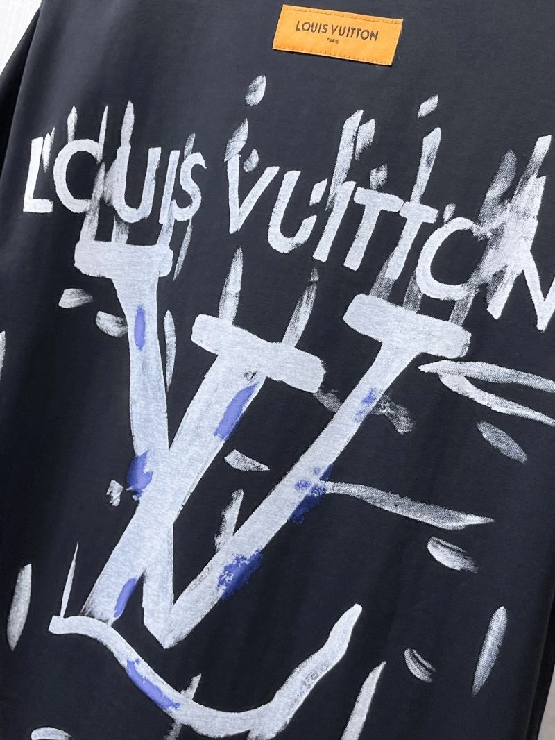 GoodFit Louis Vuitton T-Shirts 132330