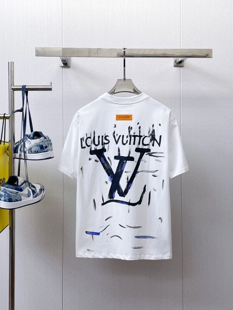 GoodFit Louis Vuitton T-Shirts 132326