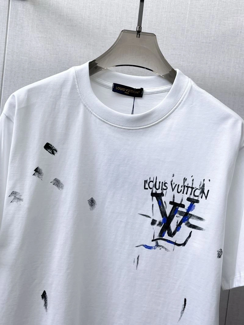 GoodFit Louis Vuitton T-Shirts 132326