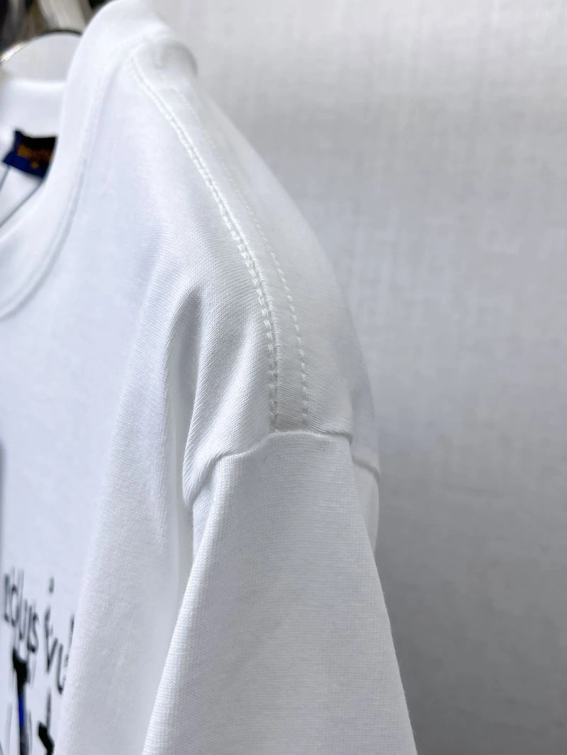 GoodFit Louis Vuitton T-Shirts 132326