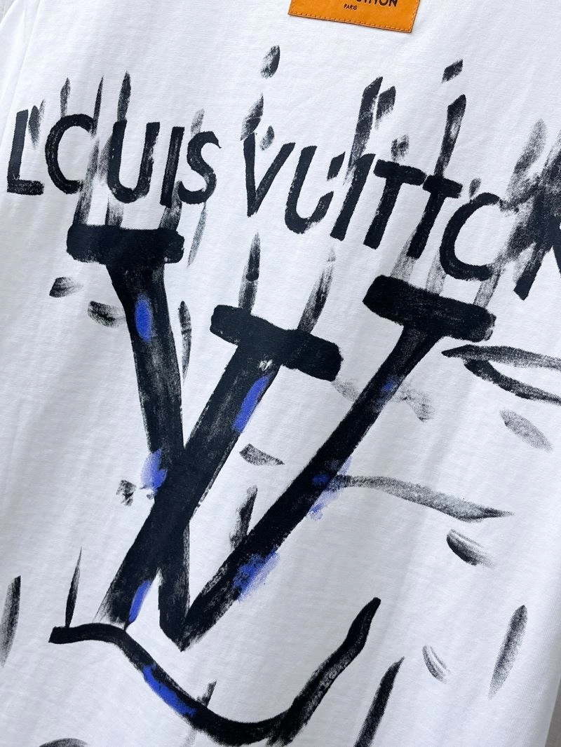 GoodFit Louis Vuitton T-Shirts 132326