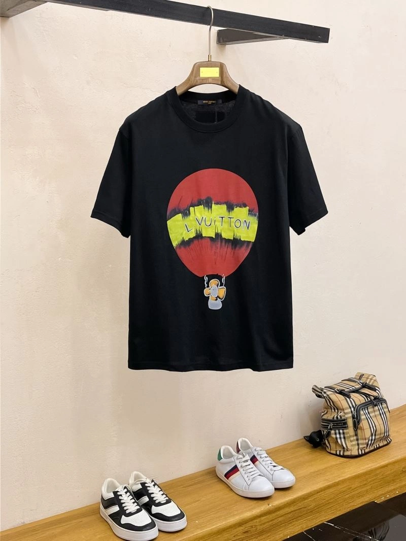 Louis Vuitton T-Shirts HighPerformance 132342
