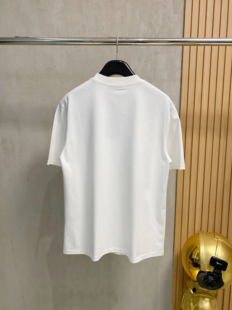 Louis Vuitton T-Shirts Sporty 132352