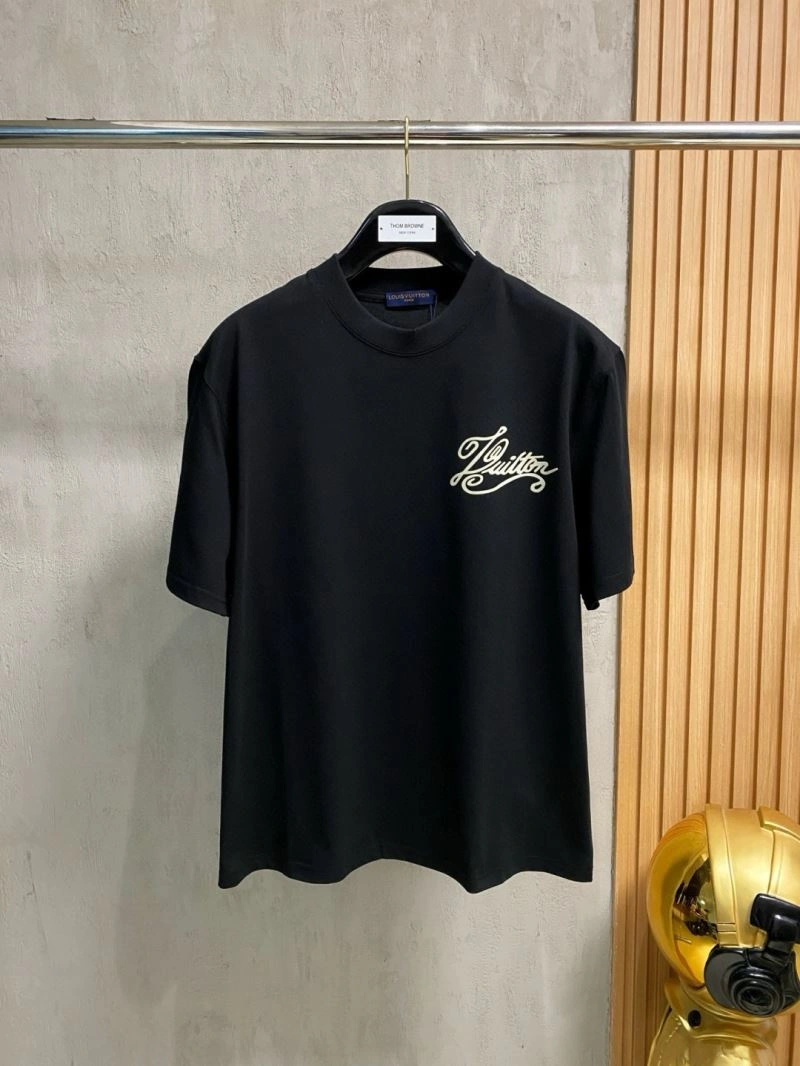 Louis Vuitton T-Shirts Sporty 132352