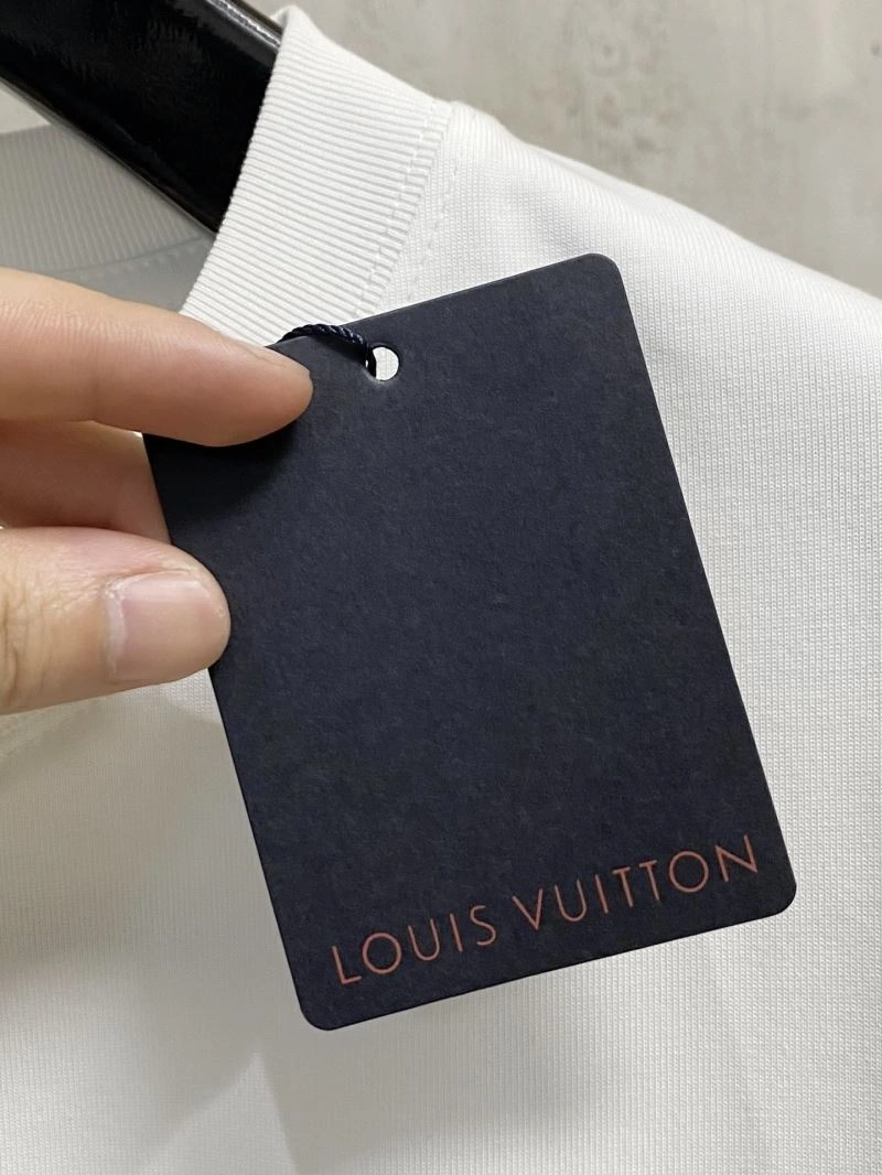 Louis Vuitton T-Shirts Neat 132338