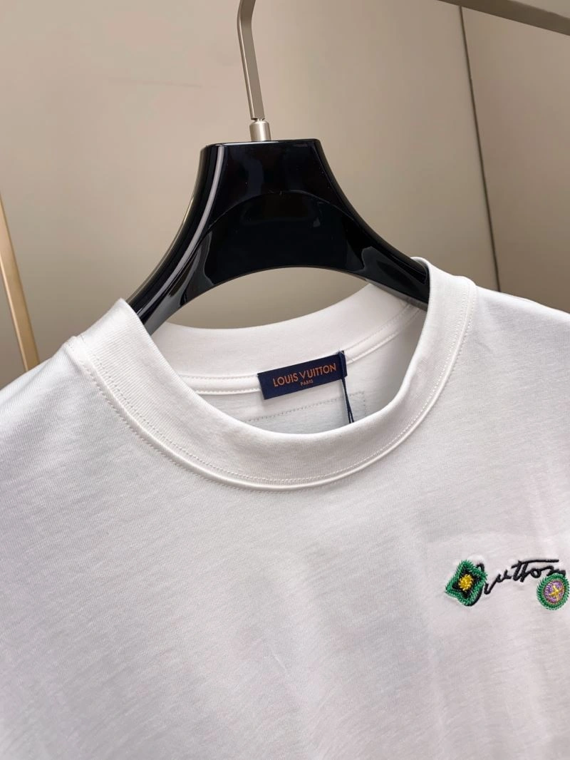 DailyWear Louis Vuitton T-Shirts 132353