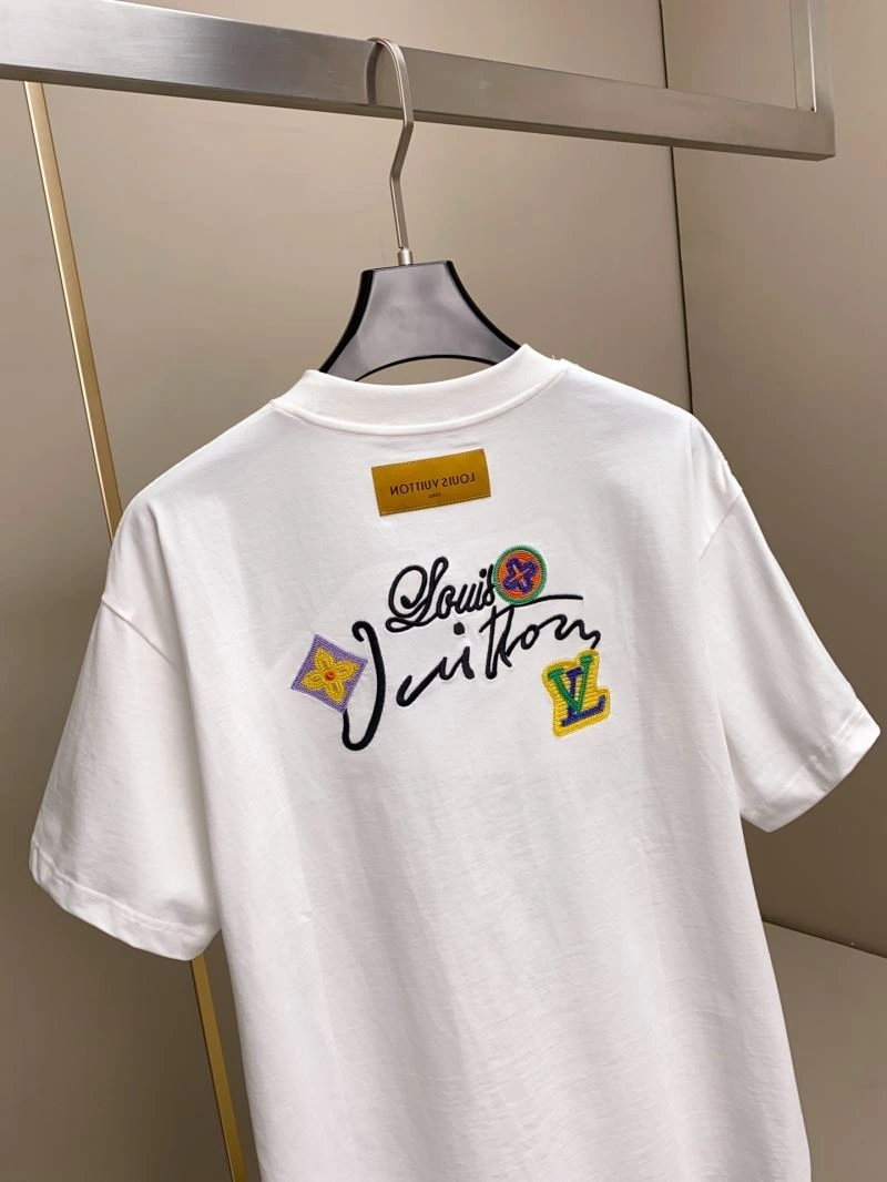 DailyWear Louis Vuitton T-Shirts 132353