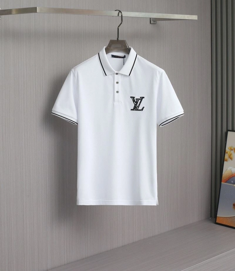 Compact Louis Vuitton T-Shirts 132348