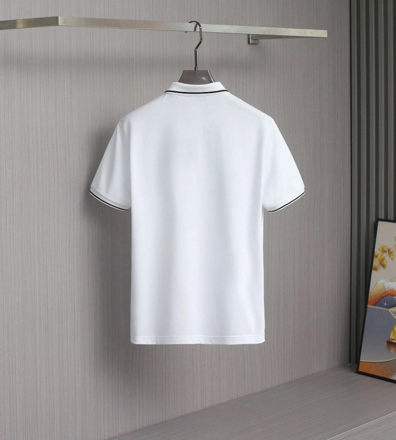 Compact Louis Vuitton T-Shirts 132348