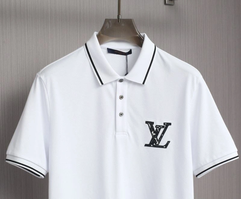 Compact Louis Vuitton T-Shirts 132348