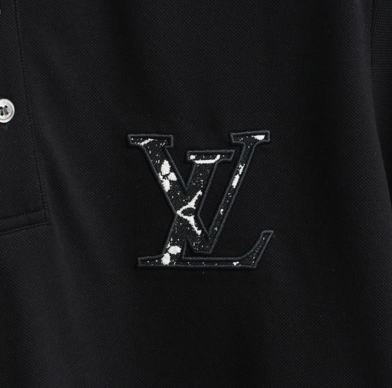 Louis Vuitton T-Shirts Popular 132354
