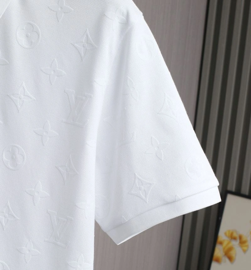 Louis Vuitton T-Shirts Breathable 132336