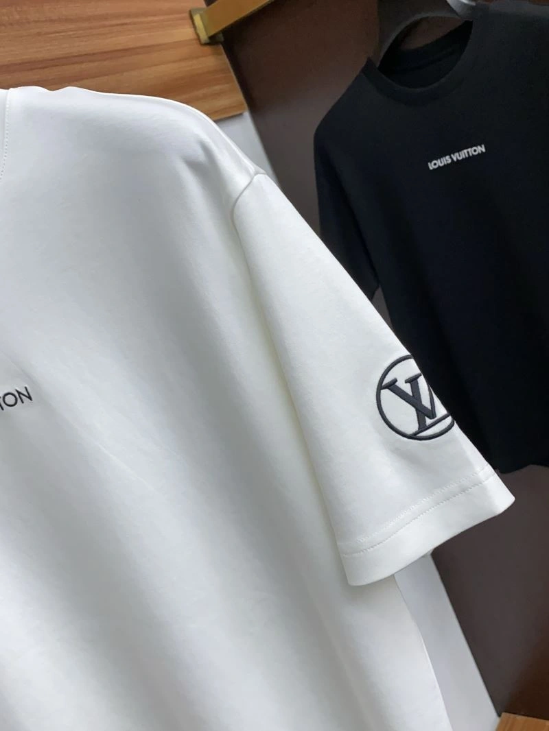 SportInspired Louis Vuitton T-Shirts 132343