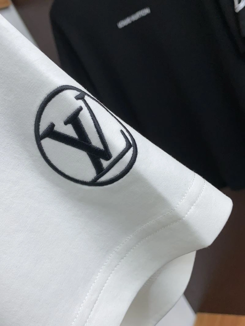 SportInspired Louis Vuitton T-Shirts 132343
