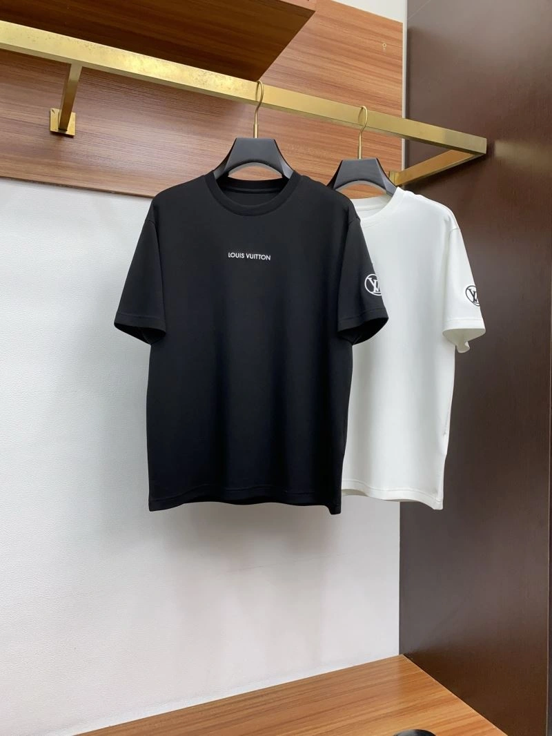SportInspired Louis Vuitton T-Shirts 132343