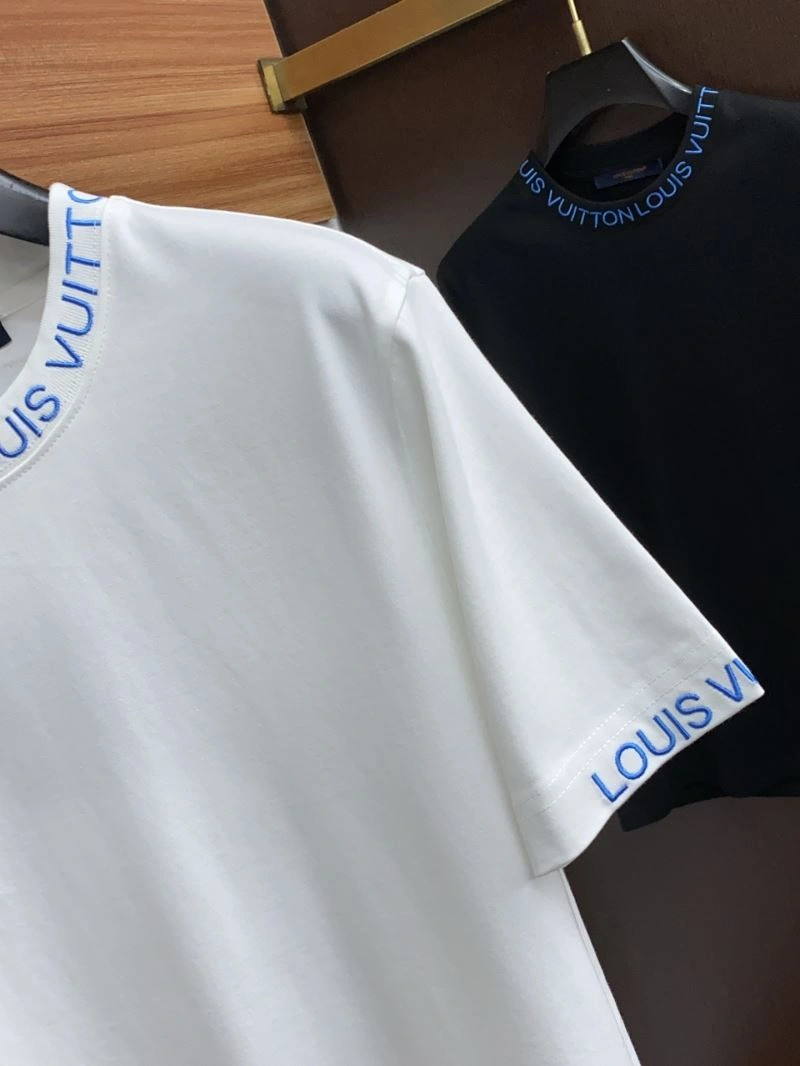 Louis Vuitton T-Shirts Contemporary 132346