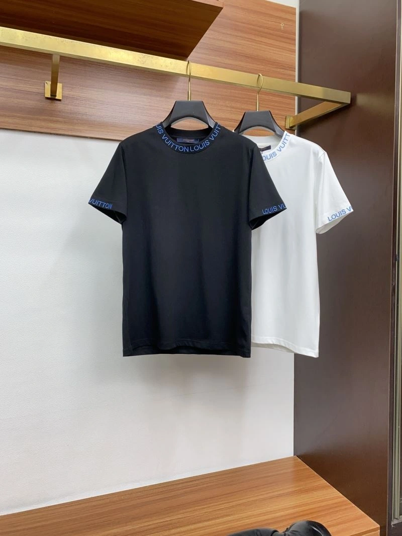Louis Vuitton T-Shirts Contemporary 132346