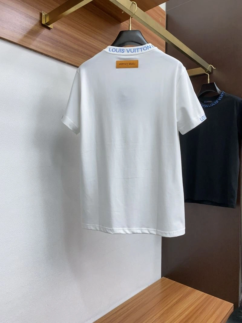 Louis Vuitton T-Shirts Contemporary 132346