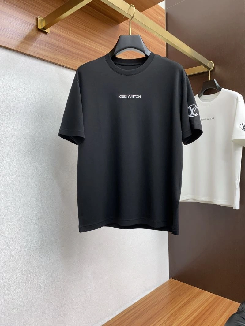 Louis Vuitton T-Shirts WaterResistant 132323