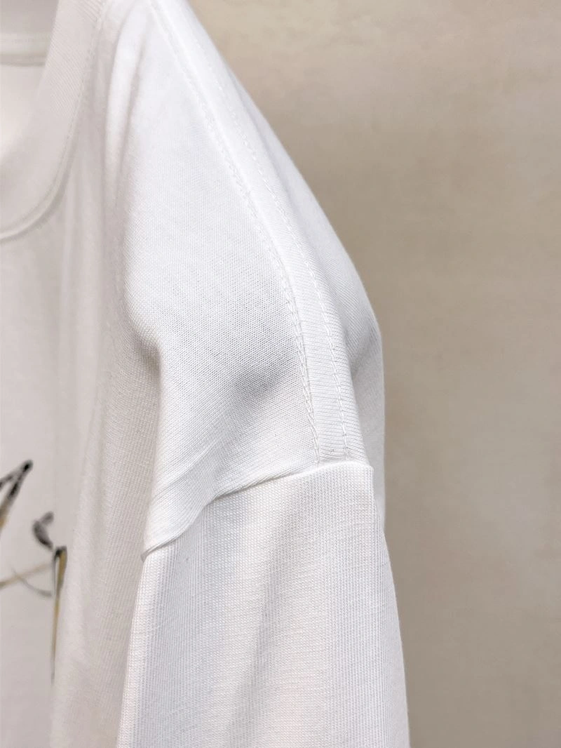 Louis Vuitton T-Shirts Chic 132349