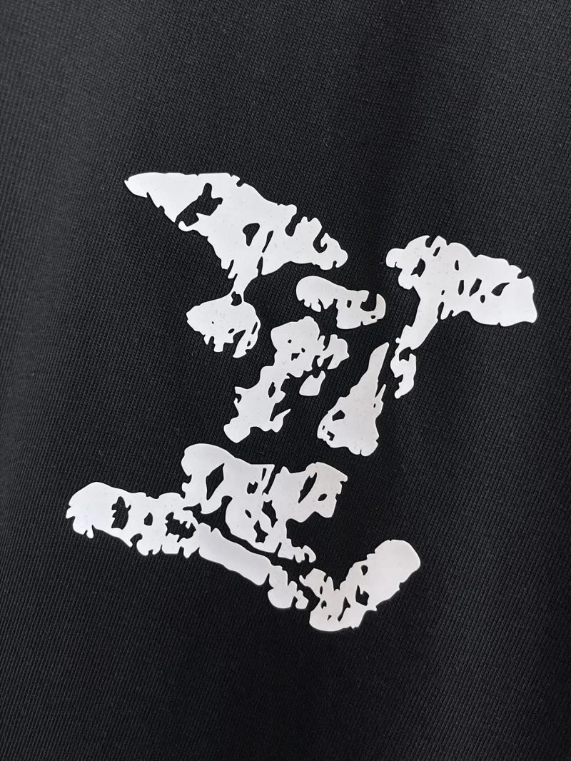 Louis Vuitton T-Shirts Popular 132320