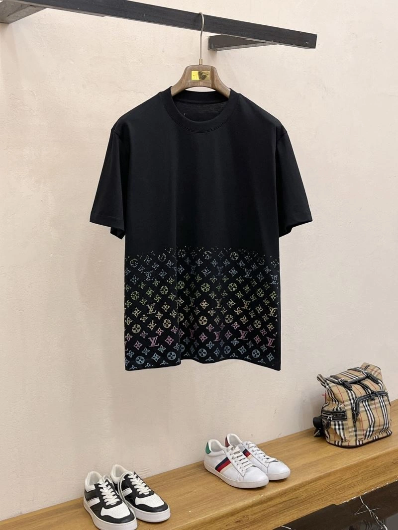Louis Vuitton T-Shirts Bold 132316