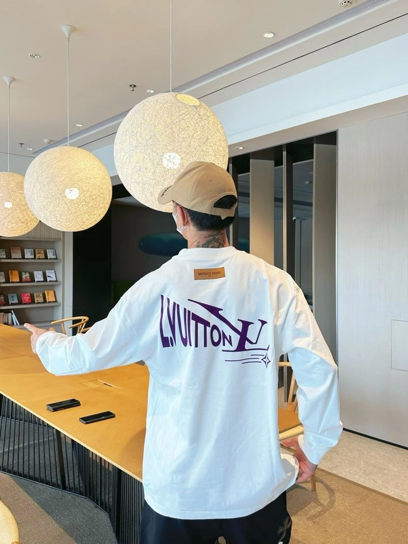 Louis Vuitton T-Shirts Packable 130330