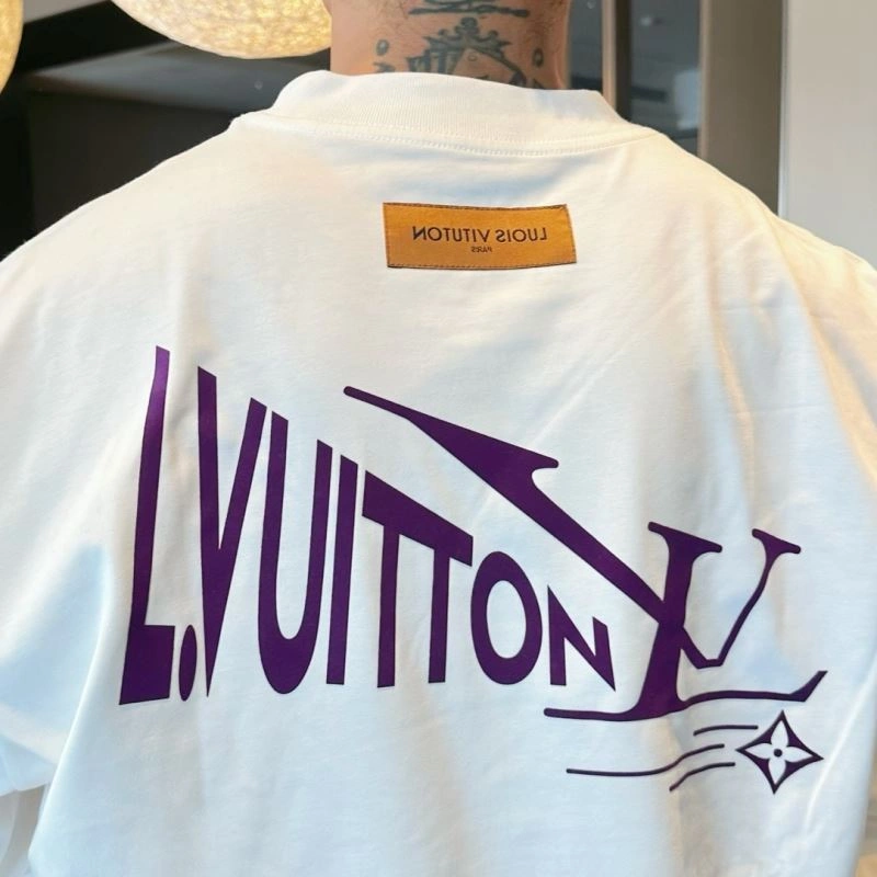 Louis Vuitton T-Shirts Packable 130330