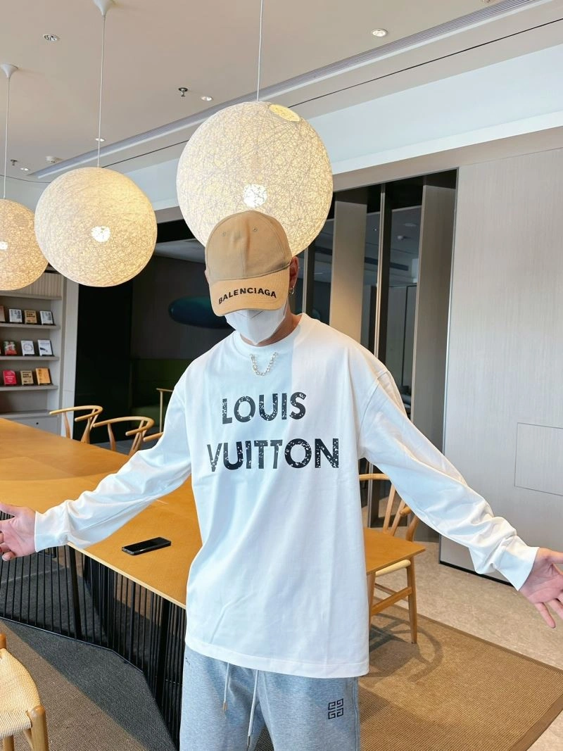Original Louis Vuitton T-Shirts 132315