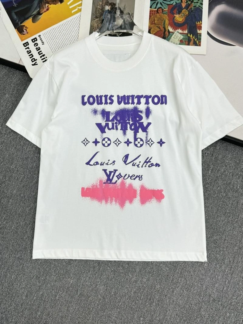 Casual Louis Vuitton T-Shirts 132297