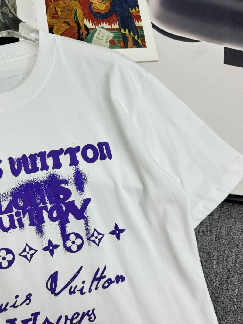Casual Louis Vuitton T-Shirts 132297
