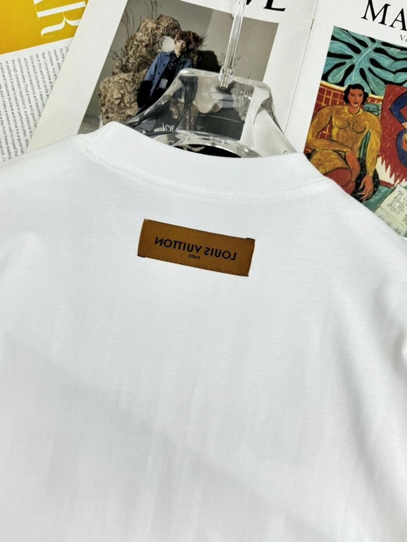 Casual Louis Vuitton T-Shirts 132297