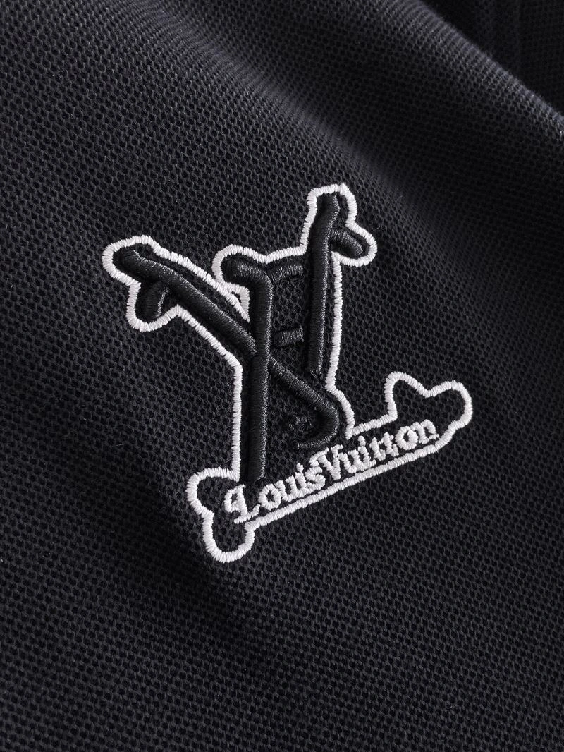 Louis Vuitton T-Shirts Seasonal 132289