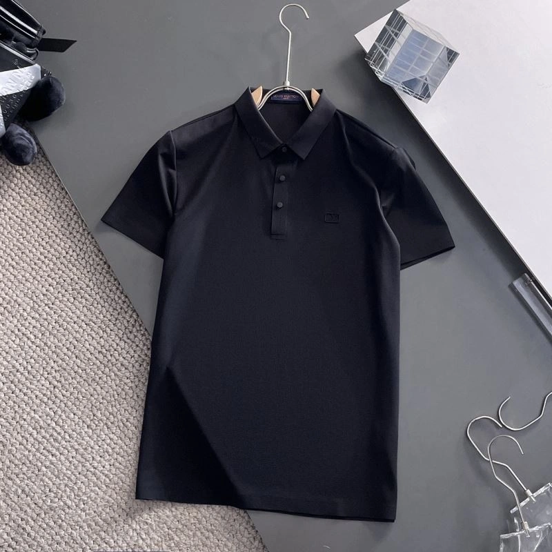 Louis Vuitton T-Shirts UrbanChic 132304