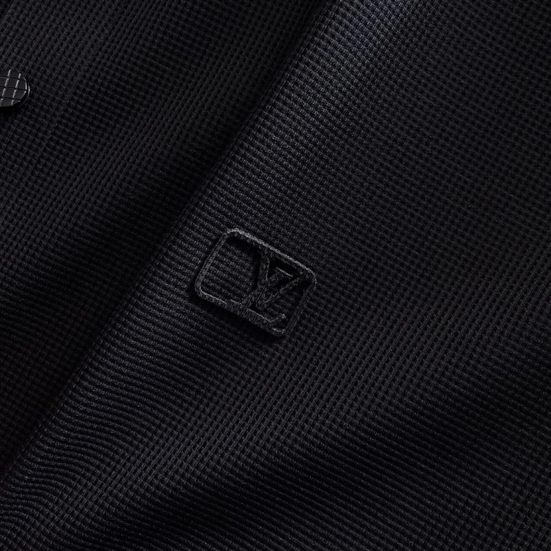 Louis Vuitton T-Shirts UrbanChic 132304