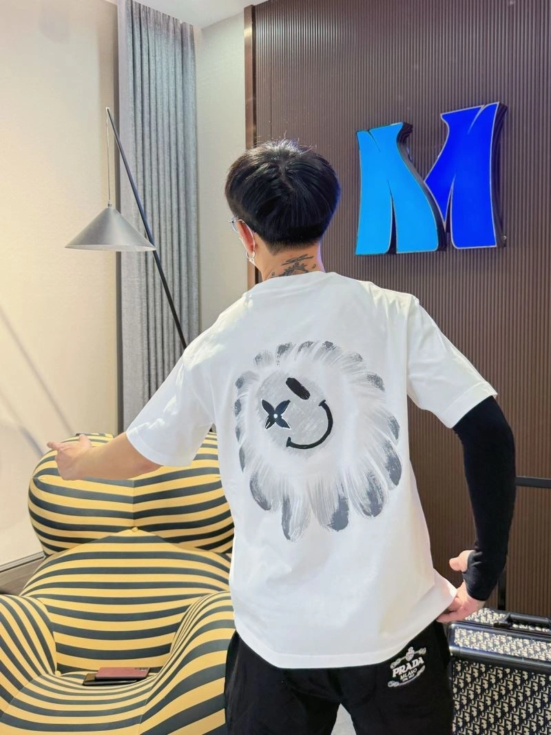 Louis Vuitton T-Shirts GoodFit 132310