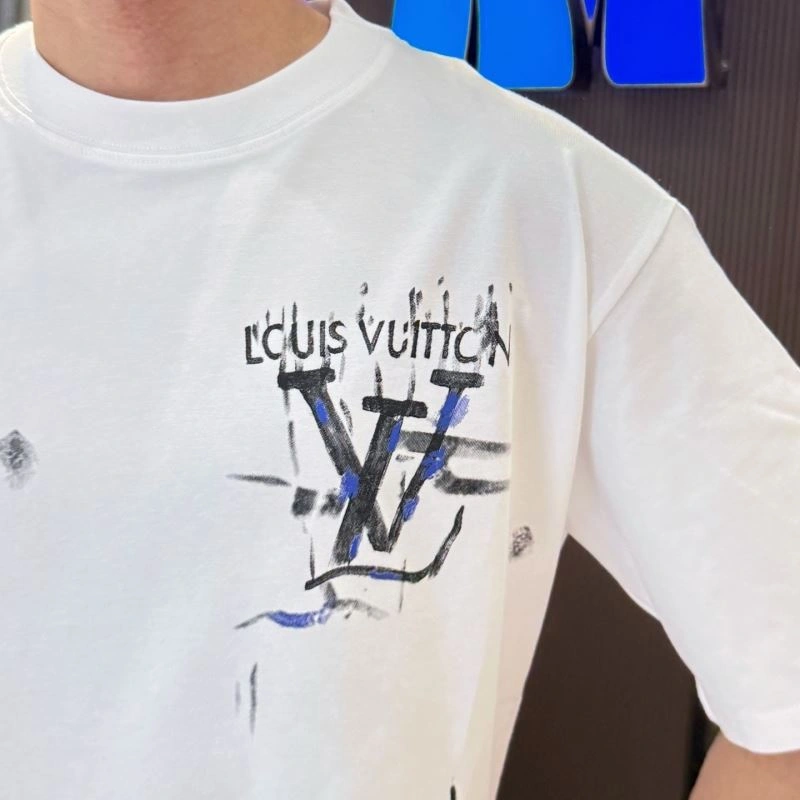 Louis Vuitton T-Shirts Flexible 132307