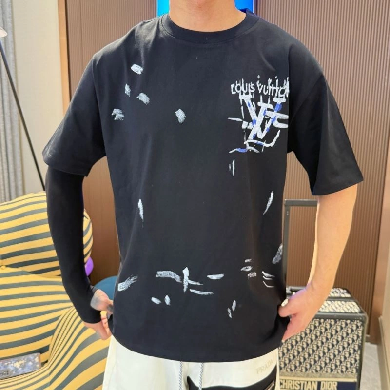 Louis Vuitton T-Shirts Refined 132299