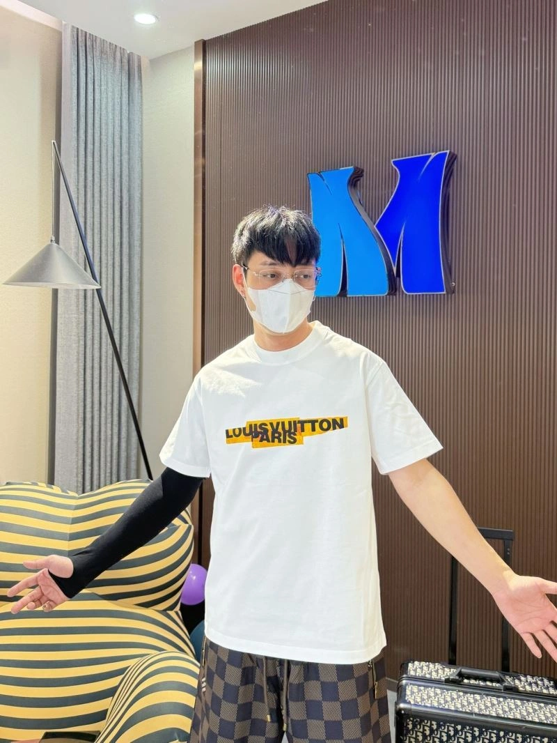 Louis Vuitton T-Shirts FreshLook 132293
