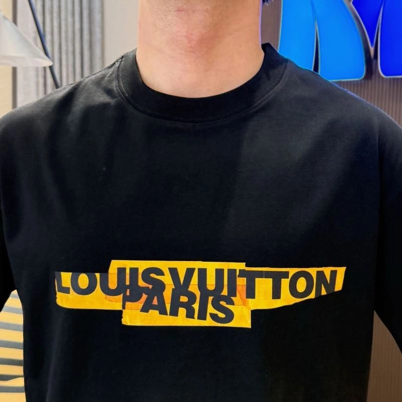 Durable Louis Vuitton T-Shirts 132295