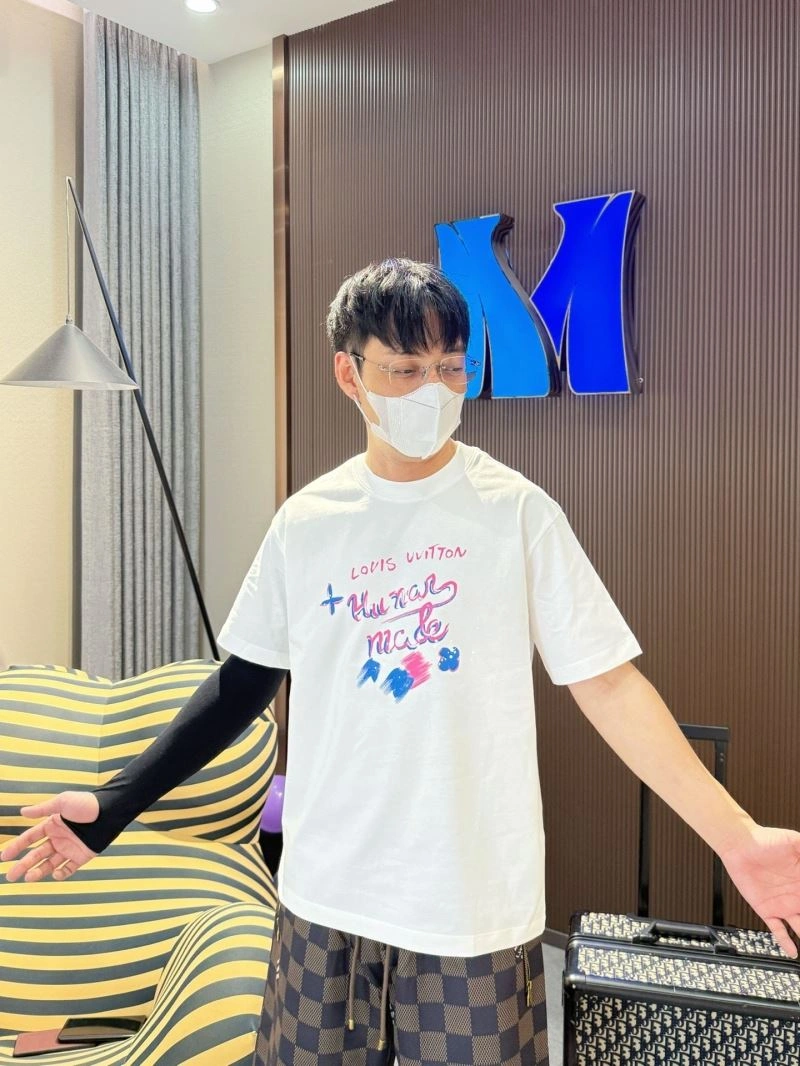 Youthful Louis Vuitton T-Shirts 132294