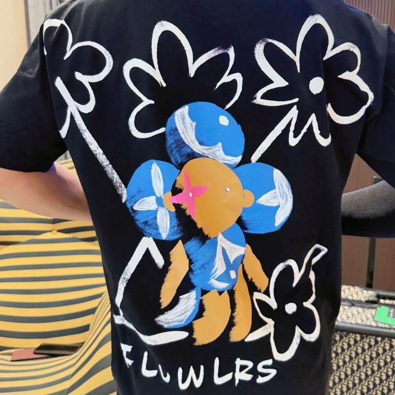 Louis Vuitton T-Shirts Lightweight 132298