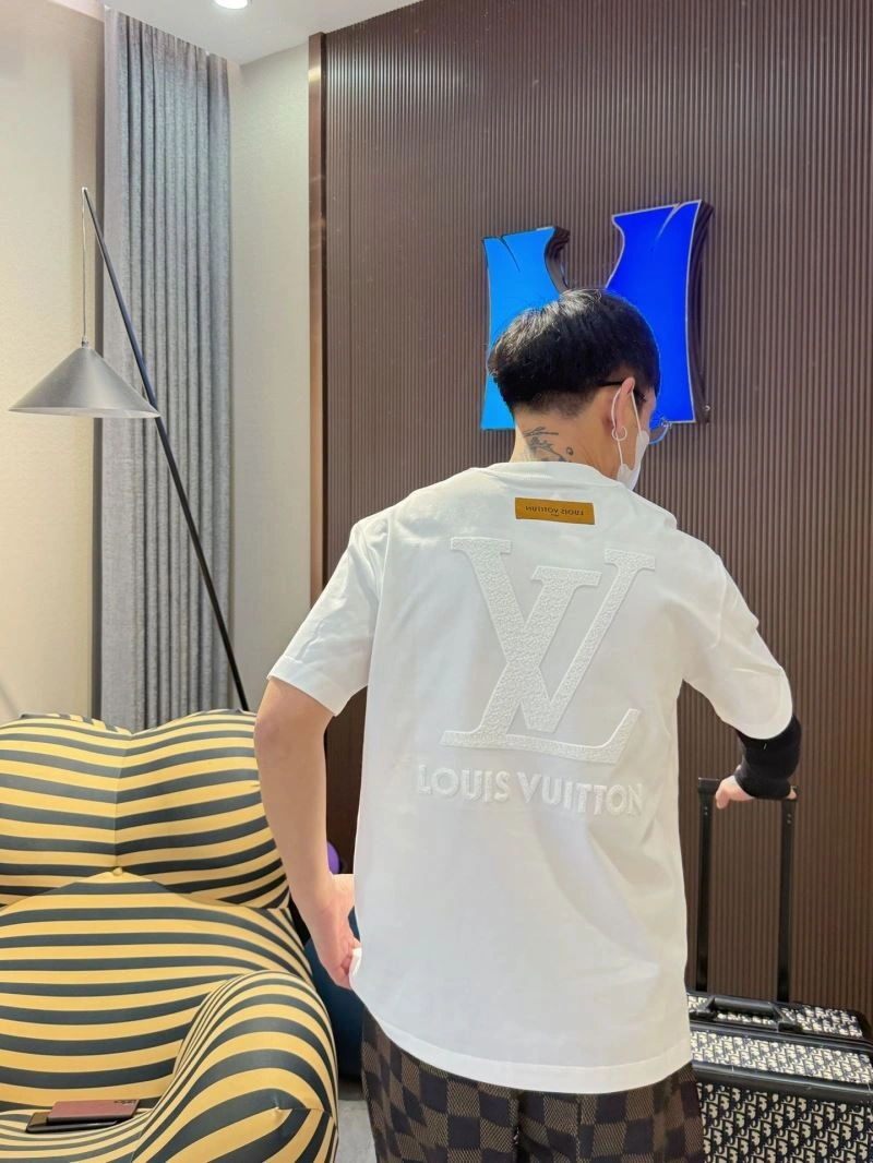 SunProtective Louis Vuitton T-Shirts 132281