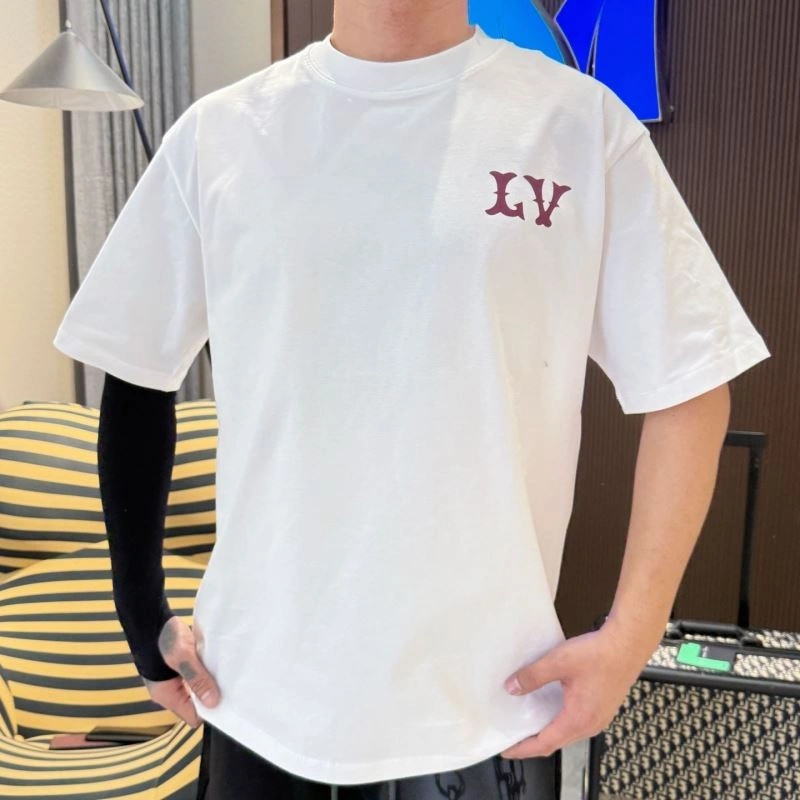 Louis Vuitton T-Shirts Comfortable 132282