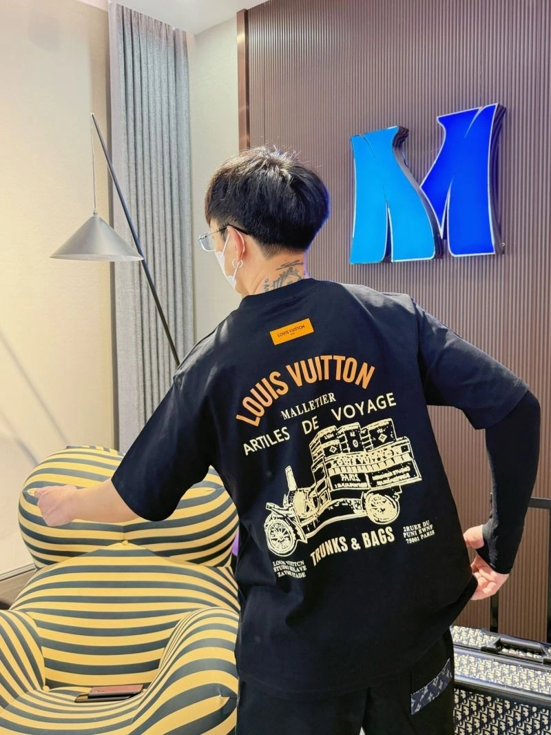 Louis Vuitton T-Shirts Premium 132278