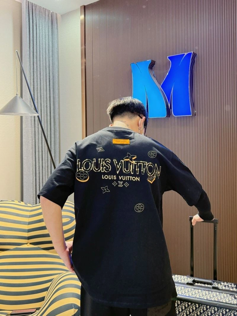 Louis Vuitton T-Shirts Efficient 132279