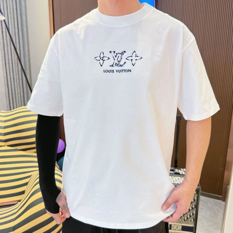 Louis Vuitton T-Shirts SmartChoice 132280