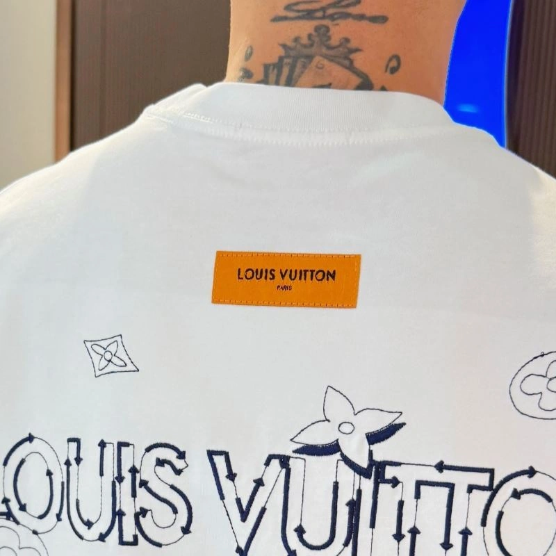 Louis Vuitton T-Shirts SmartChoice 132280