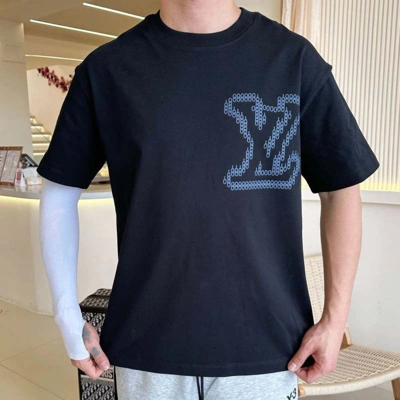 Packable Louis Vuitton T-Shirts 132274